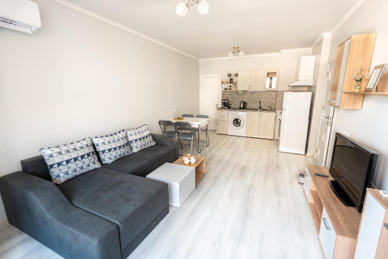 Lovely 1Bed Apartment For 4 Guests & Free Parking Plovdiv Ngoại thất bức ảnh
