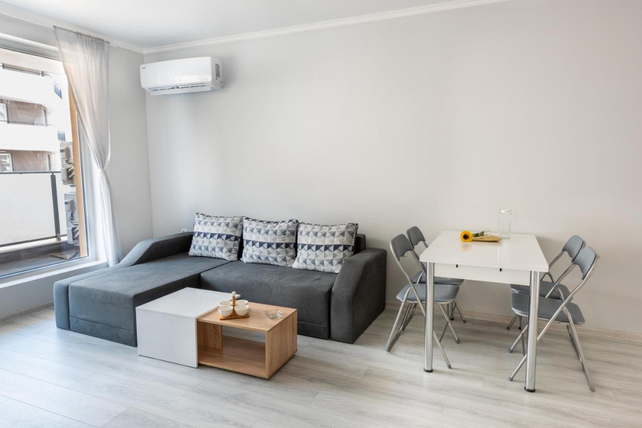 Lovely 1Bed Apartment For 4 Guests & Free Parking Plovdiv Ngoại thất bức ảnh