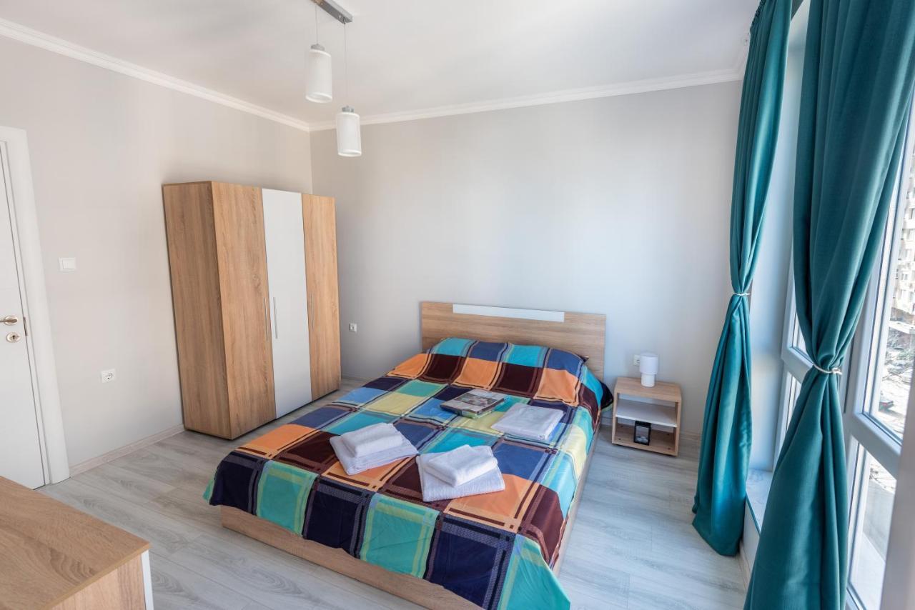 Lovely 1Bed Apartment For 4 Guests & Free Parking Plovdiv Ngoại thất bức ảnh