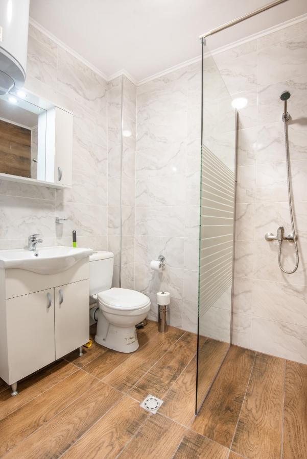 Lovely 1Bed Apartment For 4 Guests & Free Parking Plovdiv Ngoại thất bức ảnh